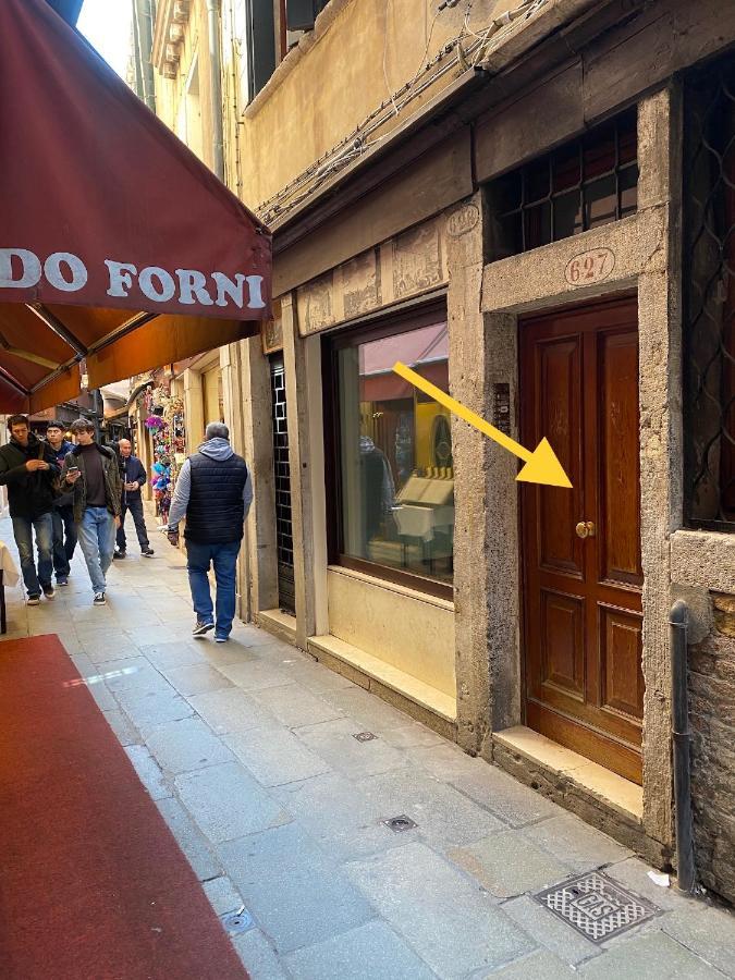 Apartmán Ca' Degli Specchieri - A Due Passi Da Piazza San Marco Benátky Exteriér fotografie